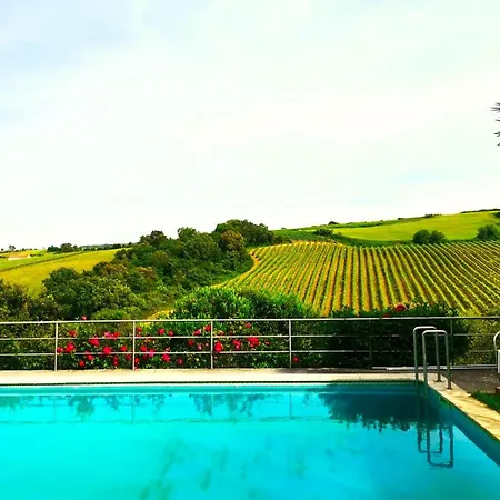 Alojamento de Turismo Selvagem Quinta Santo António *